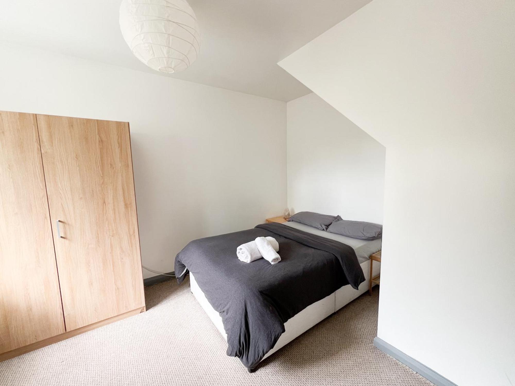 Well-Equipped 4 Bedroom House Close To City Centre Leeds  Dış mekan fotoğraf