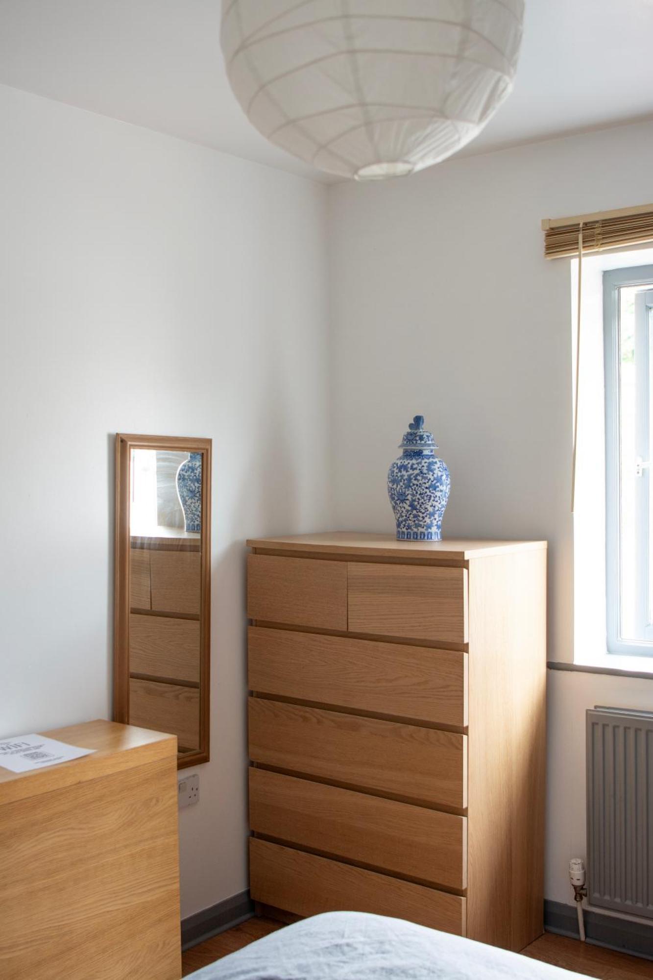 Well-Equipped 4 Bedroom House Close To City Centre Leeds  Dış mekan fotoğraf